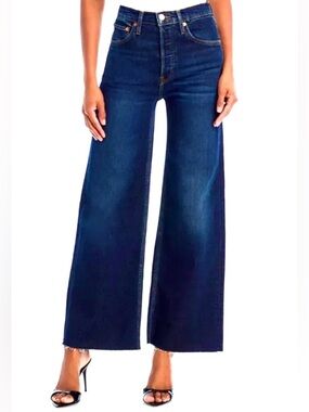 RE/DONE Wide leg Cropped Jeans Raw hem Hidden Button fly Women’s 26 High rise